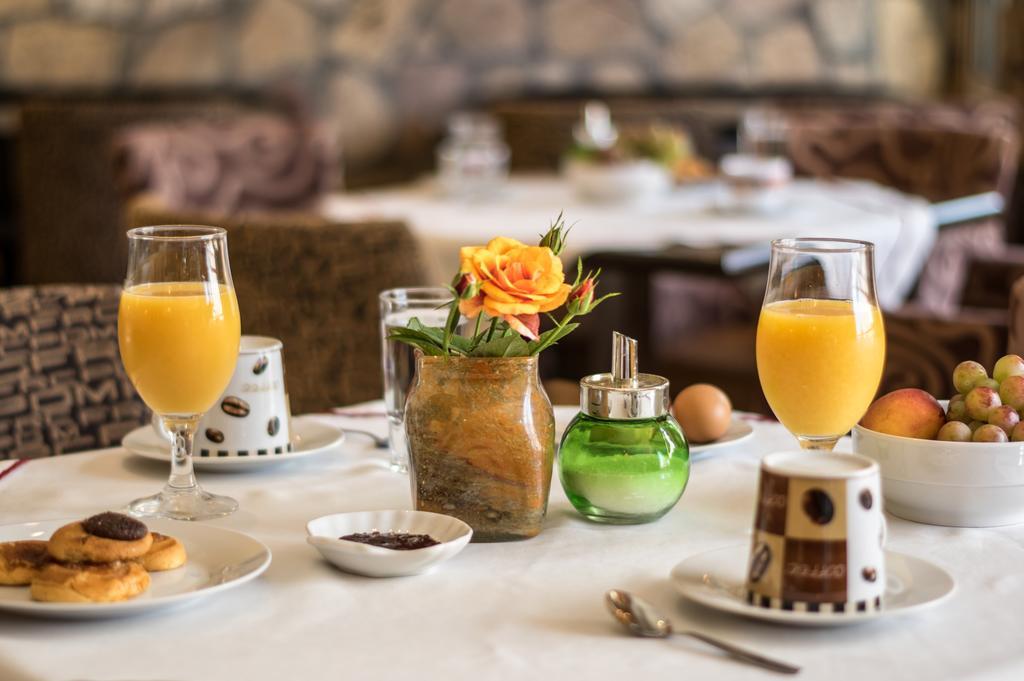 9 Queens Spa Hotel Loutra Edipsou  Luaran gambar