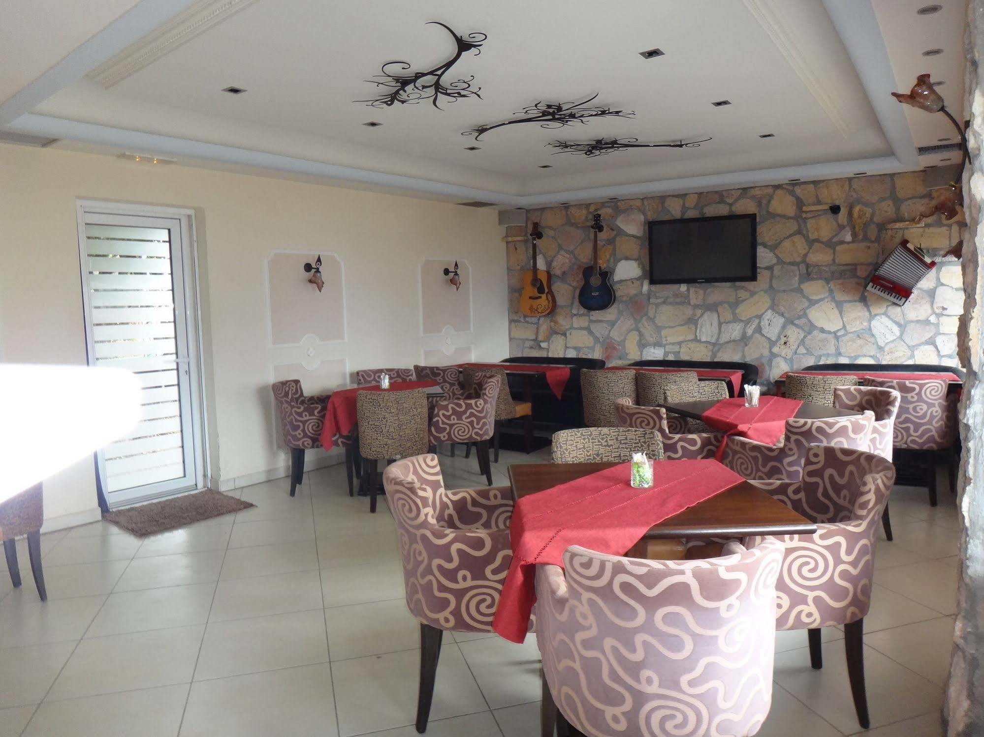 9 Queens Spa Hotel Loutra Edipsou  Luaran gambar